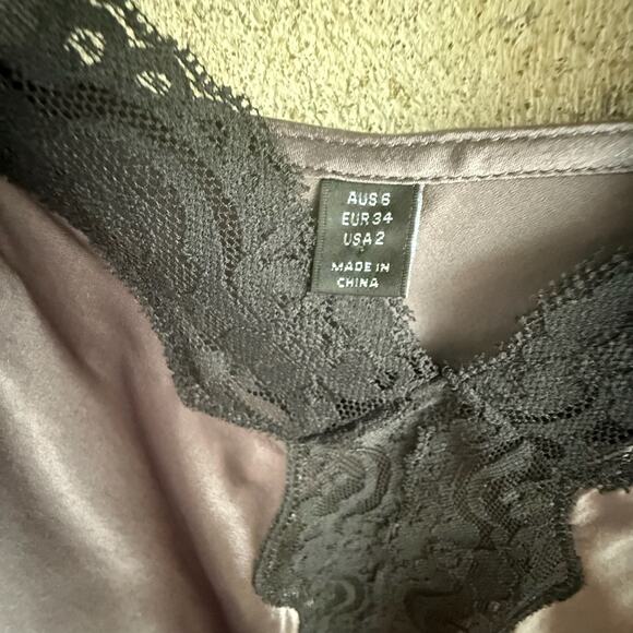 100% Silk Lace Trim Black Tank Top Coquette Lingerie Style Size 2 - Picture 3 of 7